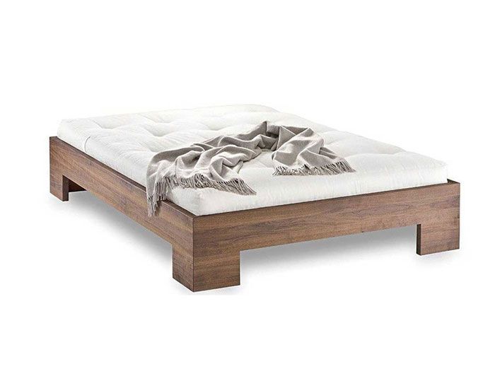 Bettgestell in Kernesche (Futon nicht im Preis enthalten)