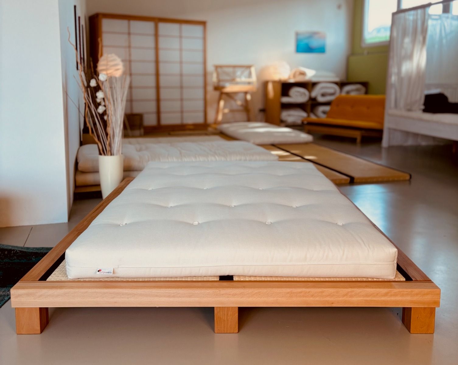 4 foot futon cheap